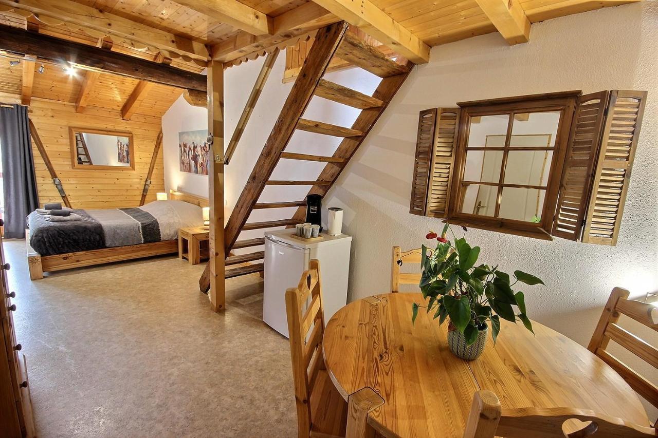 Les Balcons Du Molliebon Apartman Séez Kültér fotó